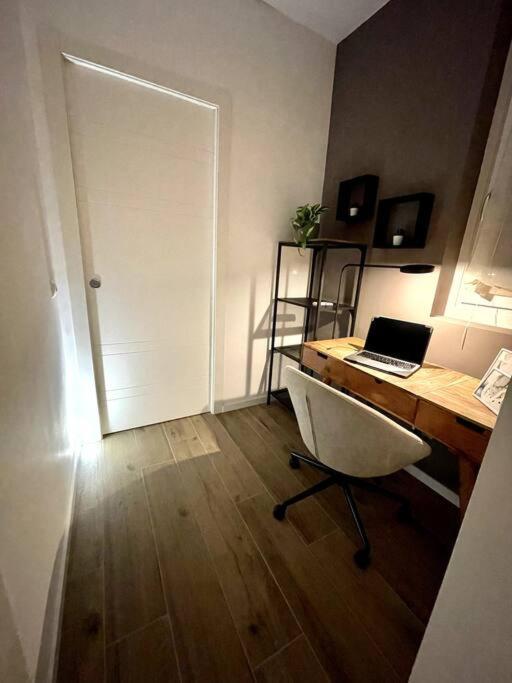 Appartement Guest Planet - Stylish Flat Bisceglie M1 à Milan Extérieur photo
